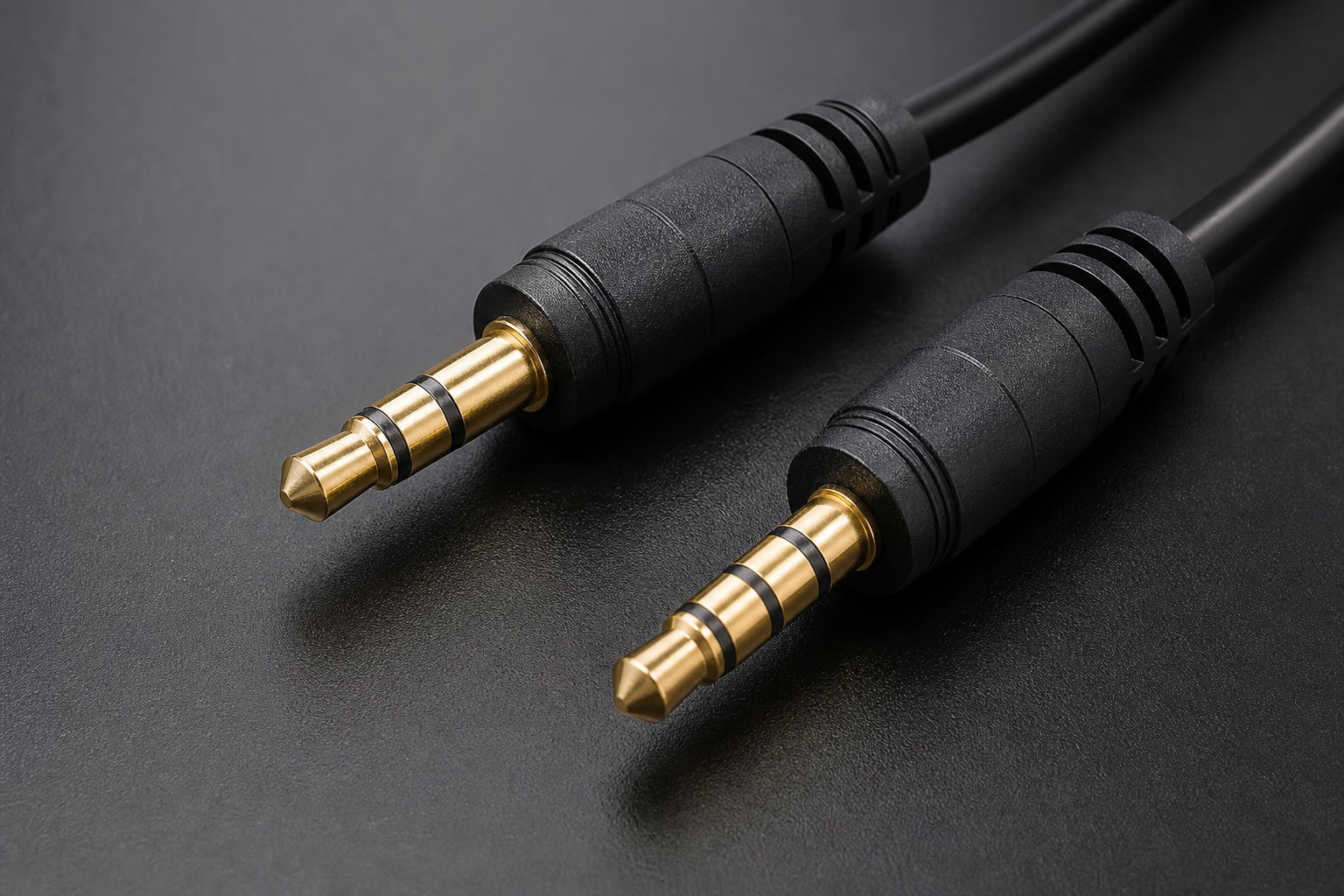 TRS vs TRRS Audio Connectors: What's the Difference?